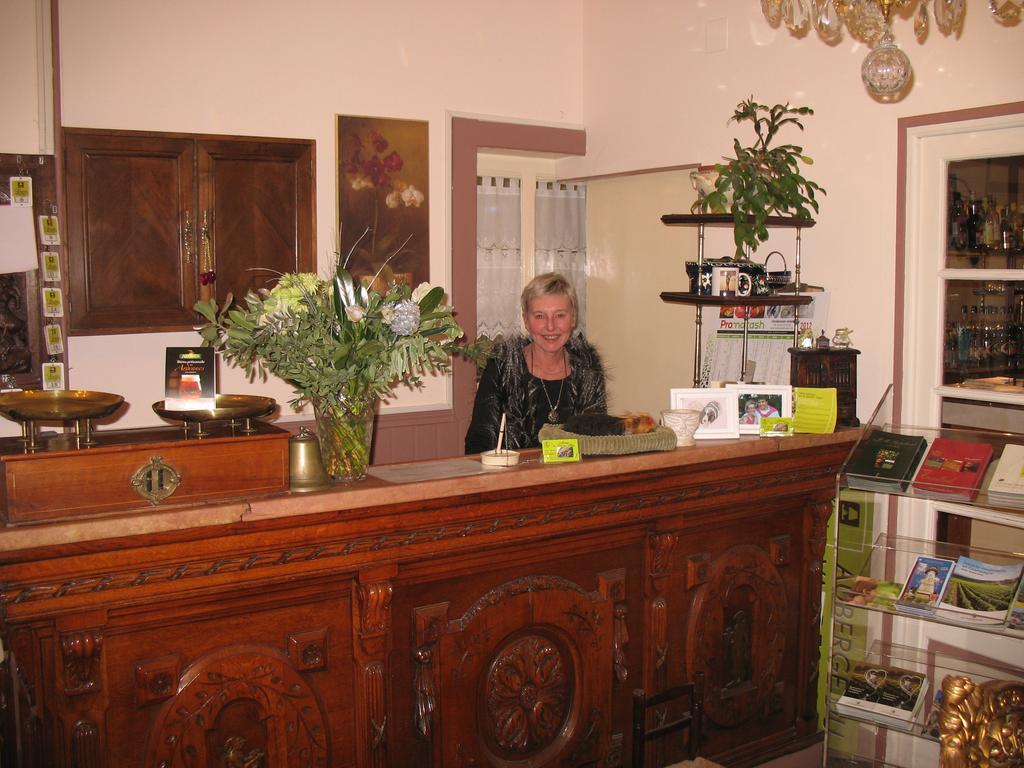 Val Des Bois Bed & Breakfast Warmeriville Екстериор снимка